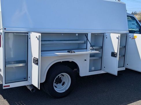 New 2024 Ford E-350 and Econoline 350 Super Duty w/ Power Windows & Locks Group RWD image 31