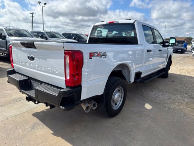 Used 2025 Ford F250 XL w/ FX4 Off-Road Package AWD/4WD image 6