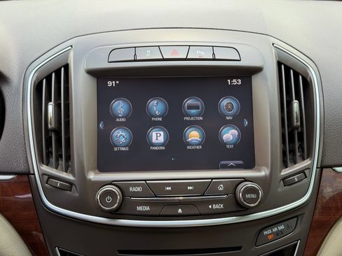 Used 2016 Buick Regal Premium FWD image 23