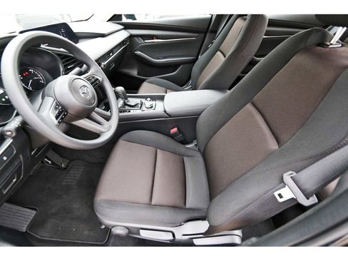 Used 2025 MAZDA MAZDA3 s image 11