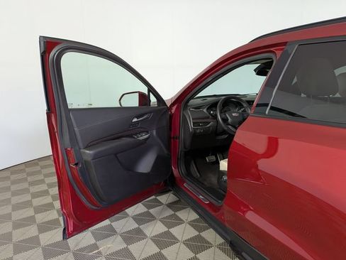 Used 2019 Cadillac XT4 Sport FWD image 14