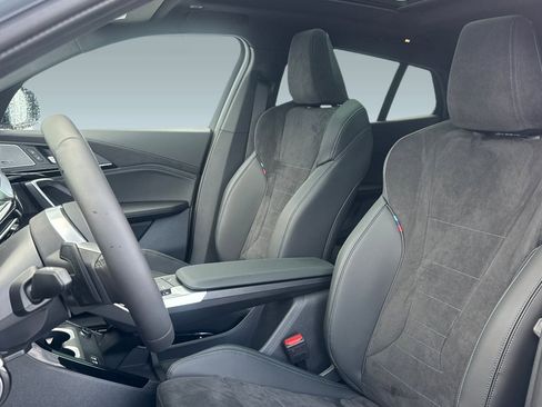 New 2026 BMW X2 xDrive28i w/ Technology Package image 19