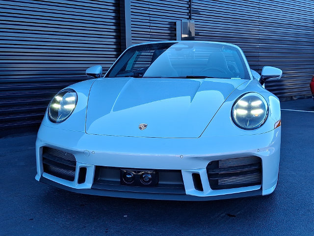 Certified 2026 Porsche 911 Carrera 4S AWD/4WD image 10