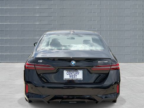 New 2027 BMW i5 eDrive40 w/ M Sport Package RWD image 4