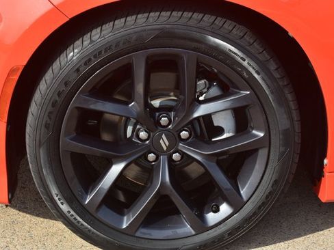 Used 2021 Dodge Charger R/T w/ Blacktop Package RWD image 11