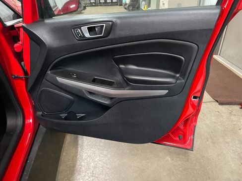 Used 2021 Ford EcoSport Titanium AWD/4WD image 20