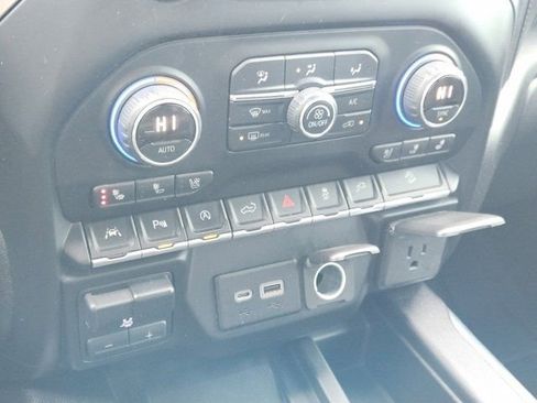 Used 2019 Chevrolet Silverado 1500 LTZ w/ LTZ Texas Edition image 21