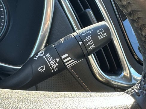 Certified 2022 Chevrolet Equinox Premier w/ LPO, Floor Liner Package image 25