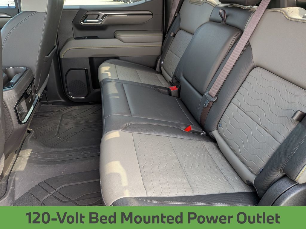 Used 2024 Chevrolet Silverado 1500 ZR2 w/ Technology Package AWD/4WD image 26