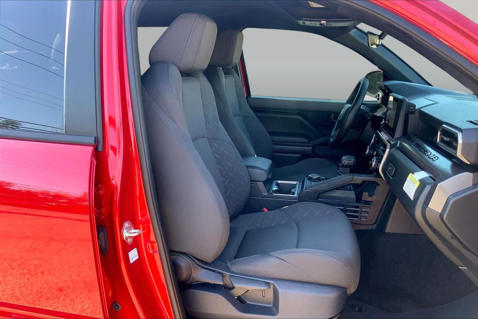 Used 2026 Toyota Tacoma SR5 AWD/4WD image 9