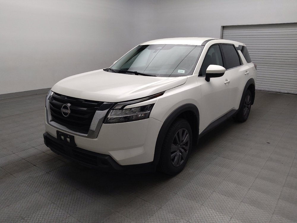 Used 2022 Nissan Pathfinder SV AWD/4WD image 2