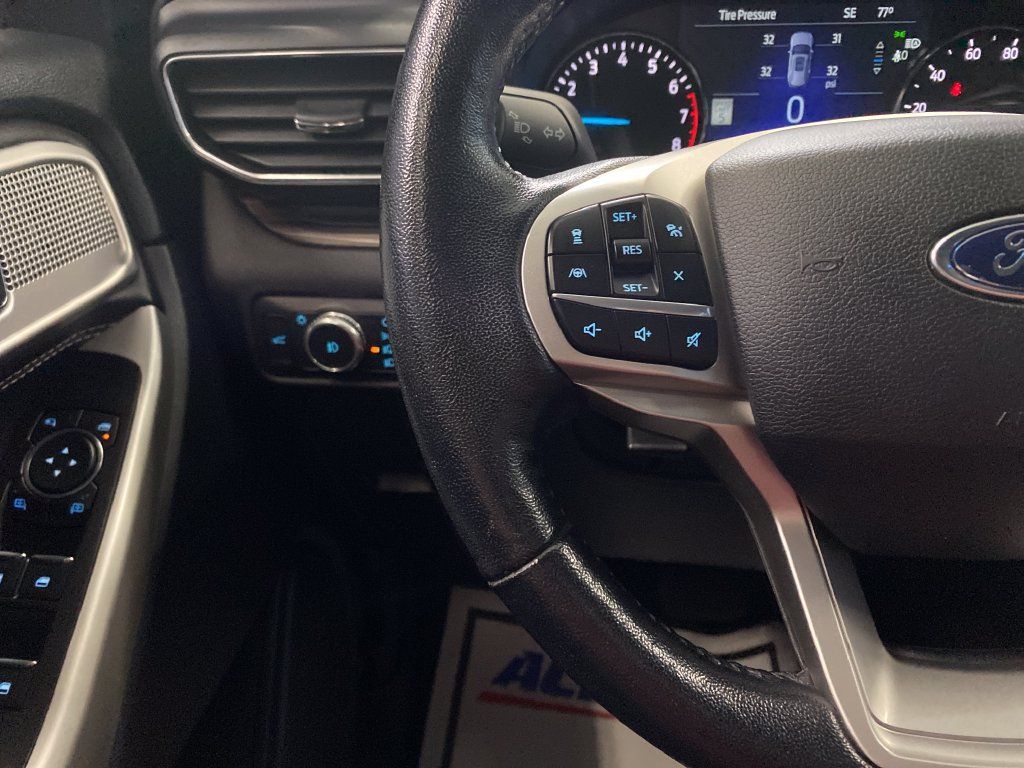 Used 2021 Ford Explorer Limited AWD/4WD image 19