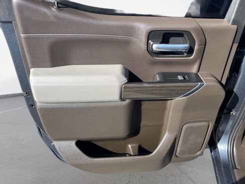 Used 2022 Chevrolet Silverado 1500 RST w/ Texas Edition Plus image 17