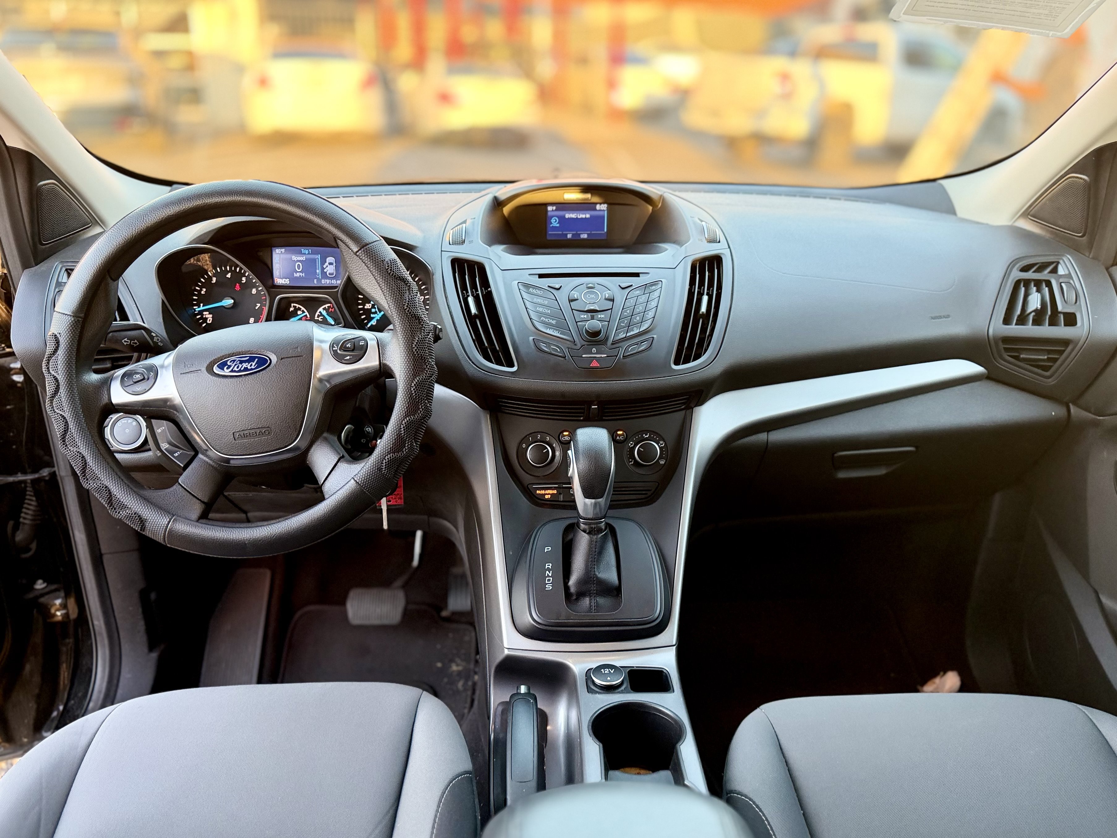 Used 2015 Ford Escape SE FWD image 17