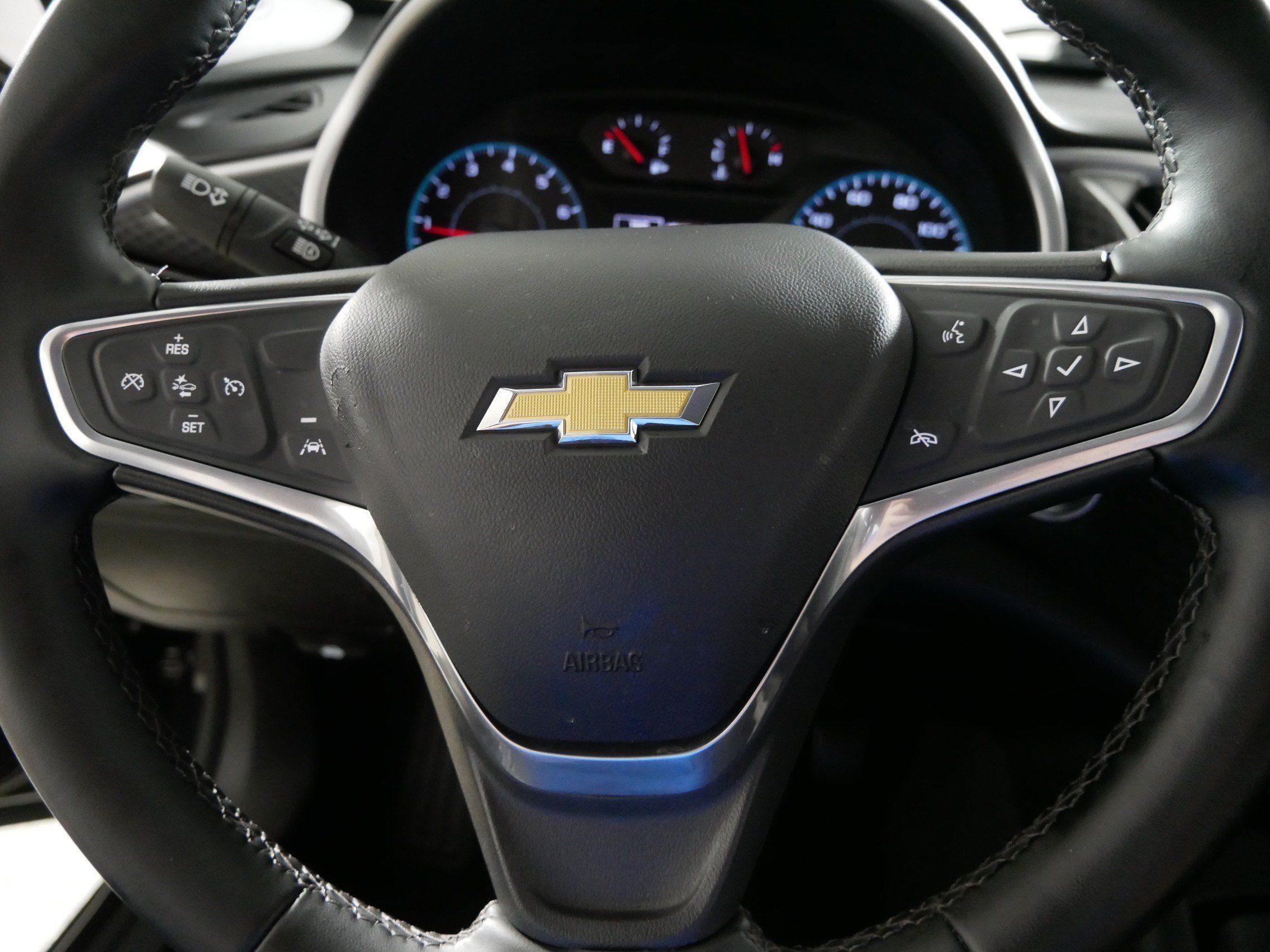 Used 2023 Chevrolet Malibu RS FWD image 25