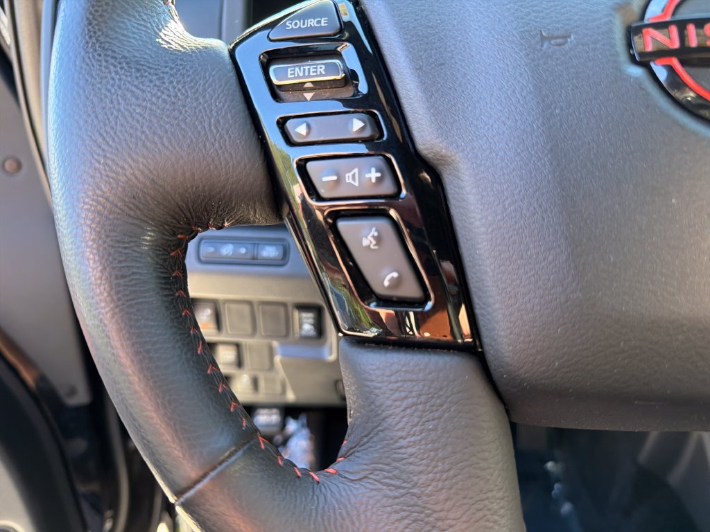 Used 2022 Nissan Frontier Pro-X RWD image 20