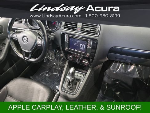 Used 2018 Volkswagen Jetta Sport FWD image 10