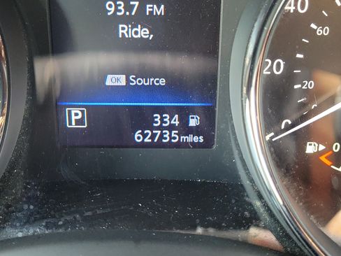 Certified 2020 Nissan Rogue SV w/ Sun & Sound Touring Package FWD image 25