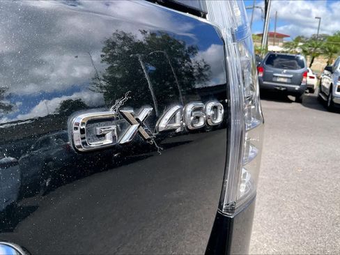 Used 2023 Lexus GX 460 Premium AWD/4WD image 7