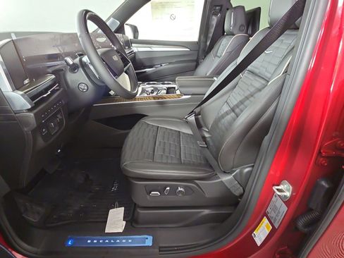 New 2026 Cadillac Escalade Platinum Sport w/ LPO, ONYX Package image 4