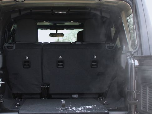 New 2026 Jeep Wrangler Unlimited Sport image 11