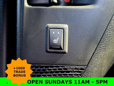 New 2026 Chrysler Pacifica Limited w/ Uconnect Theater Family Group image 35