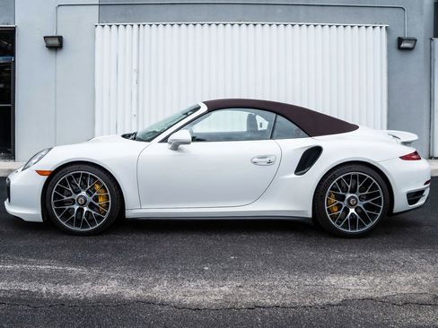 Used 2014 Porsche 911 Turbo S AWD/4WD image 4