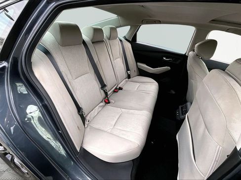 Used 2025 Honda Accord SE image 19
