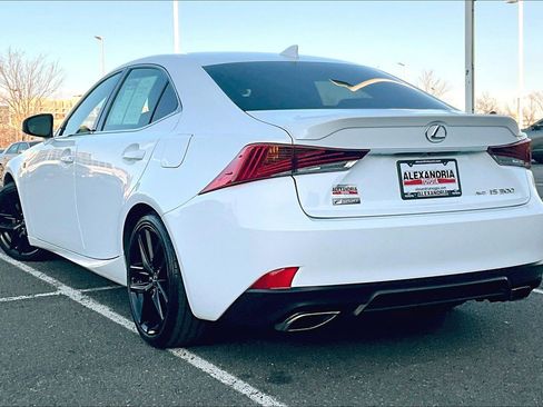 Used 2017 Lexus IS 300 F Sport image 11