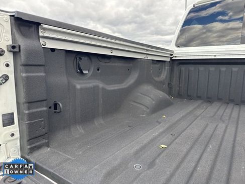 Certified 2024 Nissan Titan SV w/ SV Convenience Package image 29