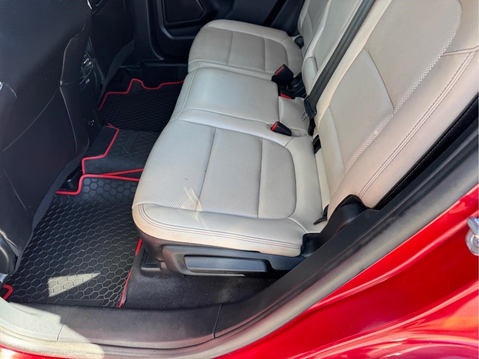 Used 2020 Ford Escape SEL AWD/4WD image 9