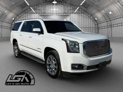 Used 2016 GMC Yukon XL Denali w/ Open Road Package AWD/4WD image 1