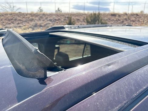 Used 2024 Ford Expedition Platinum image 23