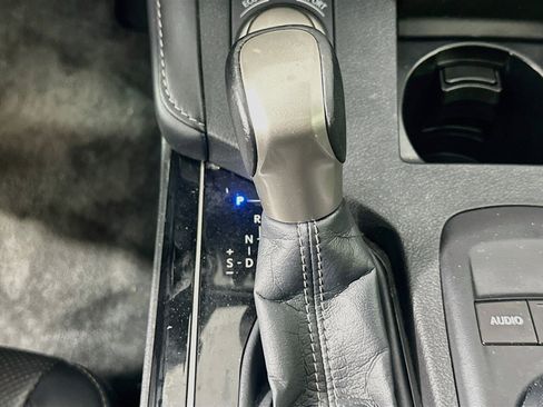 Used 2018 Lexus ES 350 w/ Premier Package FWD image 25