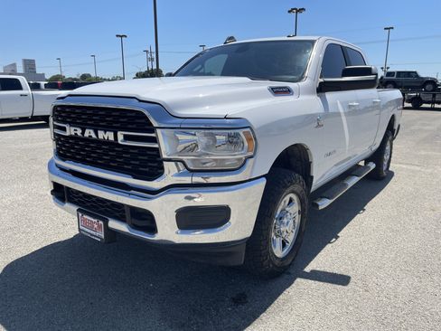 Used 2022 RAM 2500 Big Horn AWD/4WD image 8