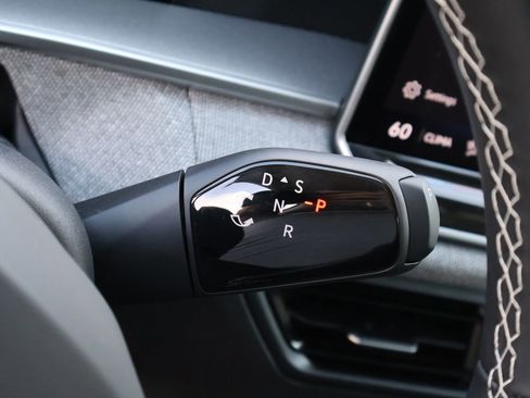 New 2025 Volkswagen Tiguan S image 33