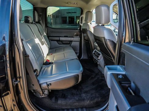 Used 2021 Ford F150 4x4 SuperCrew image 17