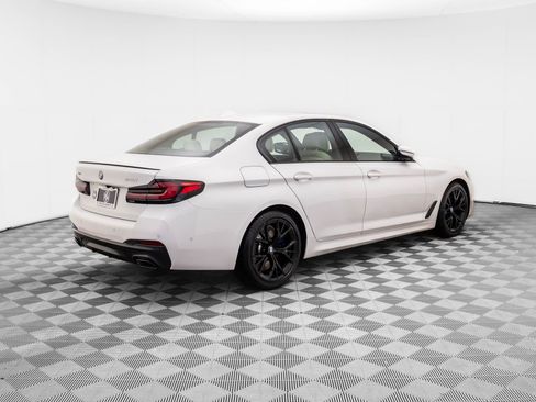 Used 2023 BMW 540i xDrive w/ M Sport Package image 5