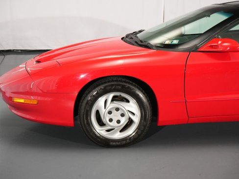 Used 1994 Pontiac Firebird Formula RWD image 5