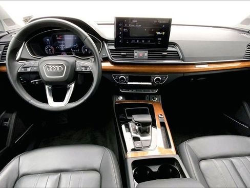 Certified 2023 Audi Q5 2.0T Premium Plus w/ Premium Plus Package image 15