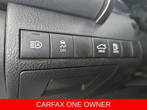 Used 2019 Toyota Camry SE w/ Convenience Package FWD image 26