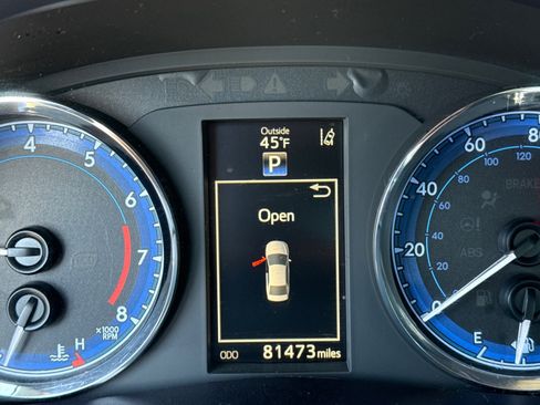 Used 2019 Toyota Corolla SE image 30