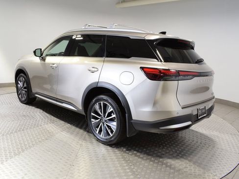 Used 2026 INFINITI QX60 Luxe w/ Family Package AWD/4WD image 7