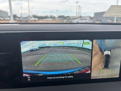 New 2026 Nissan Kicks SR w/ SR Premium Package image 16