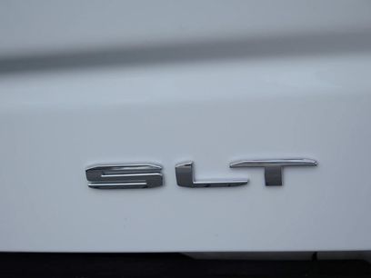 Used 2025 GMC Sierra 1500 SLT w/ SLT Premium Plus Package