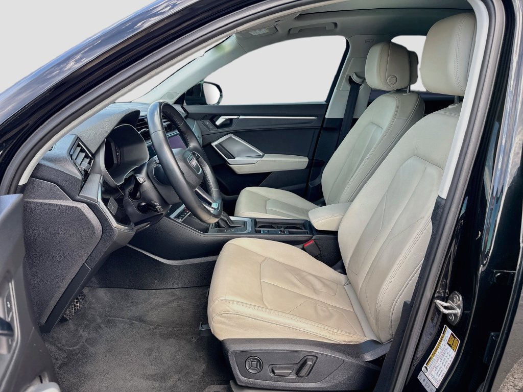 Used 2020 Audi Q3 2.0T Premium AWD/4WD image 19