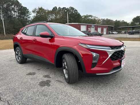 New 2026 Chevrolet Trax LT image 10