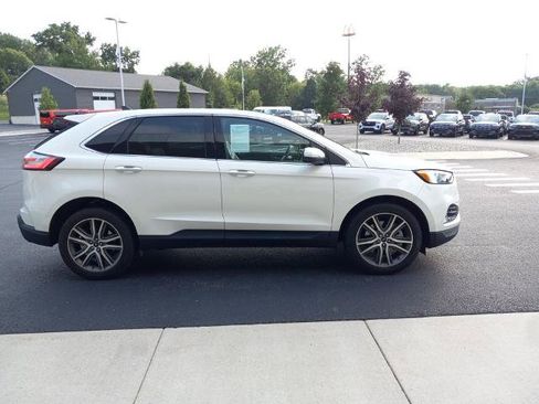 Certified 2024 Ford Edge Titanium AWD/4WD image 5