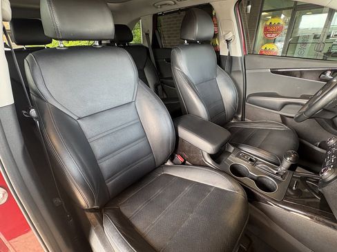 Used 2018 Kia Sorento EX w/ EX Advanced Touring Package FWD image 28