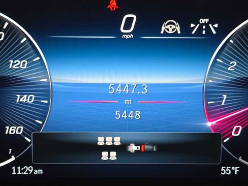 Certified 2025 Mercedes-Benz GLS 450 4MATIC image 28